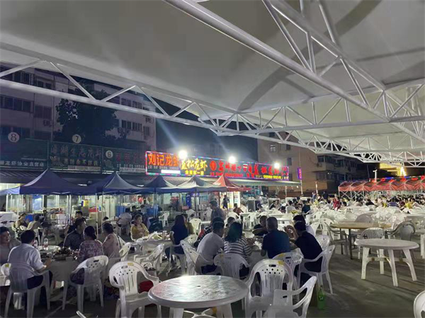 金湖:城管多“点”发力办实事 群众放心舒心更开心