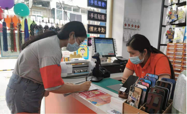 志愿服务暖人心
