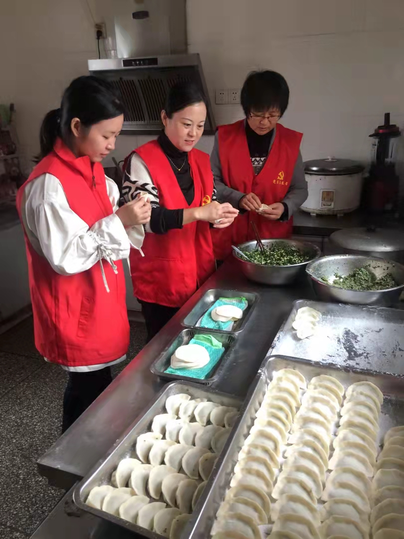 九九重阳节,浓浓敬老情