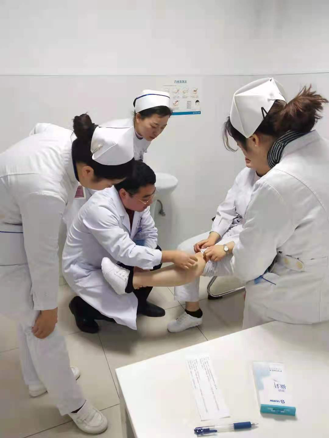 坚守为民初心 彰显党员本色