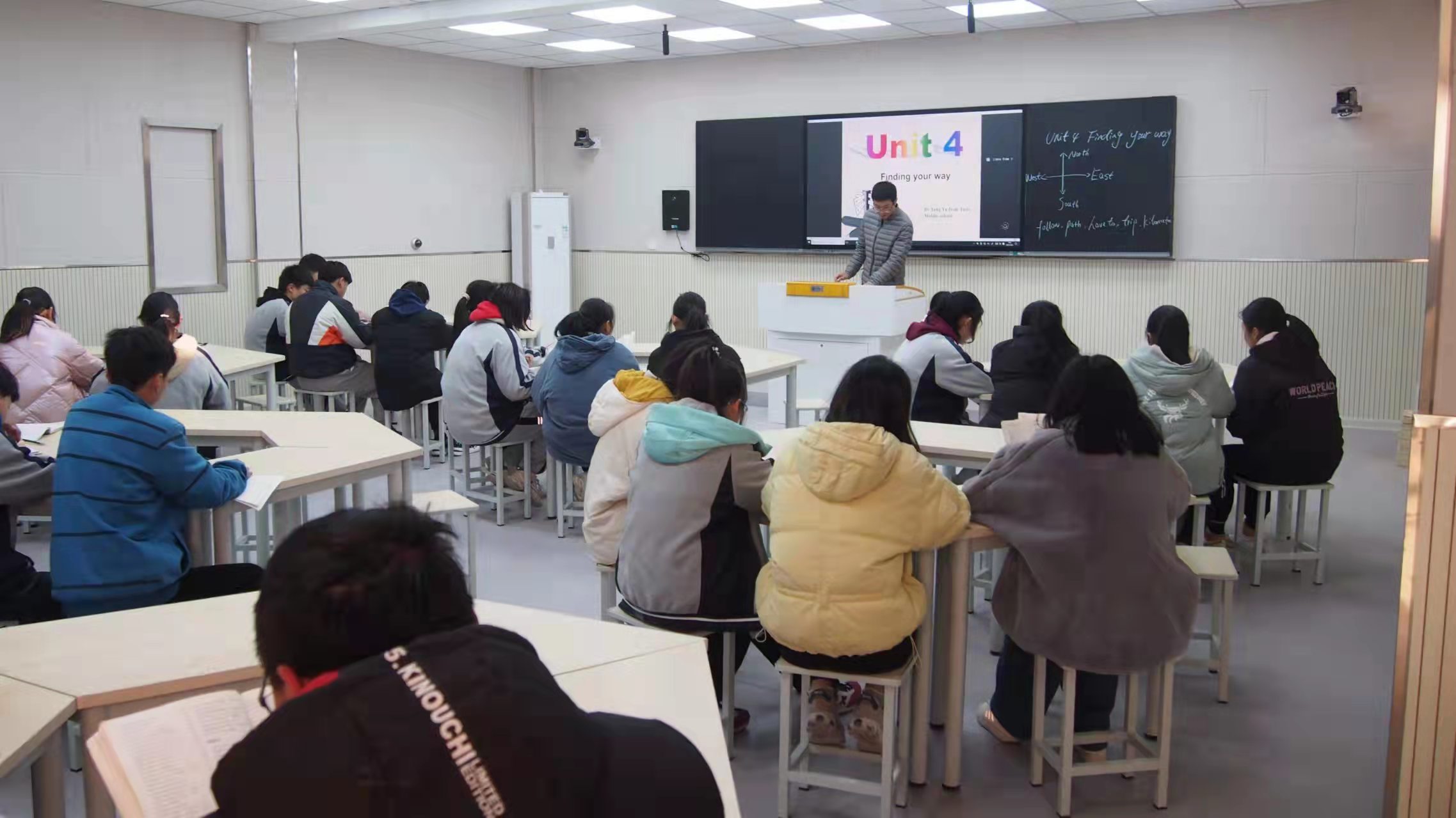 骨干教师展风采,教学比赛促提升