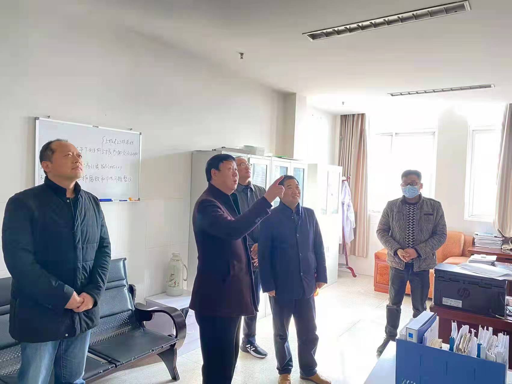 盱眙县关工委到管镇卫生院调研指导关工工作