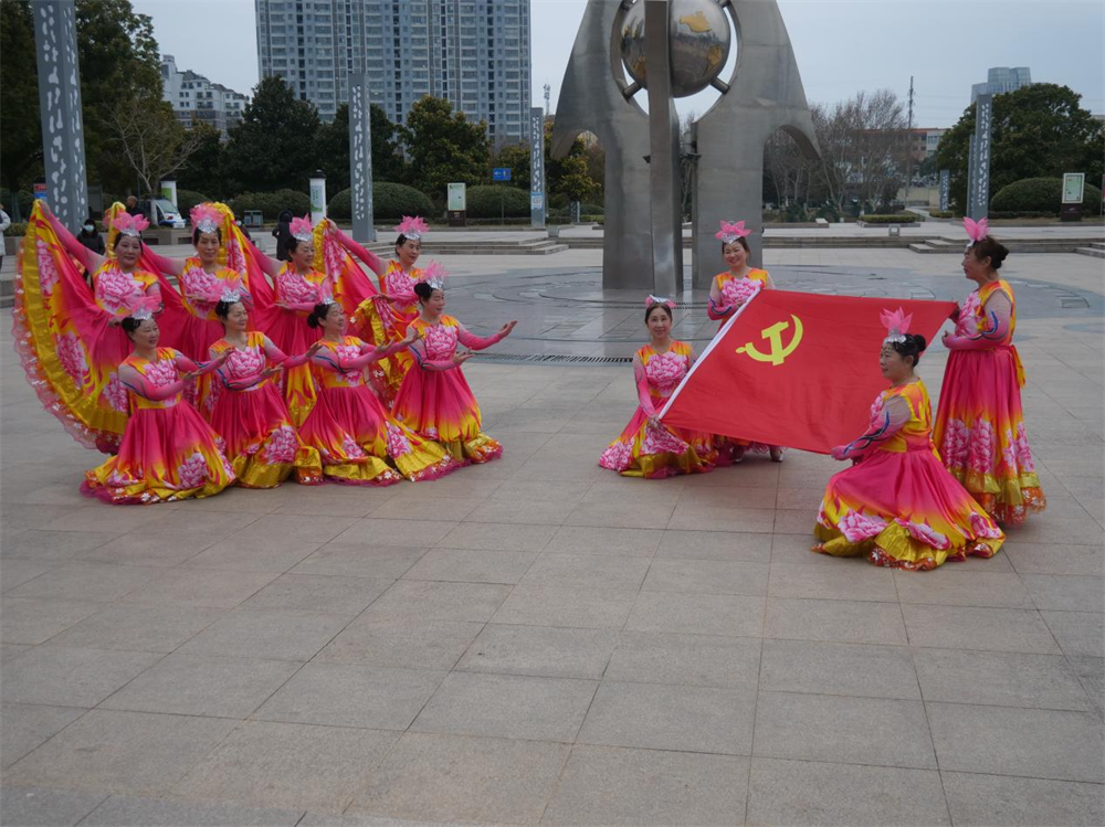 冬训形式接地气 欢天喜地闹元宵