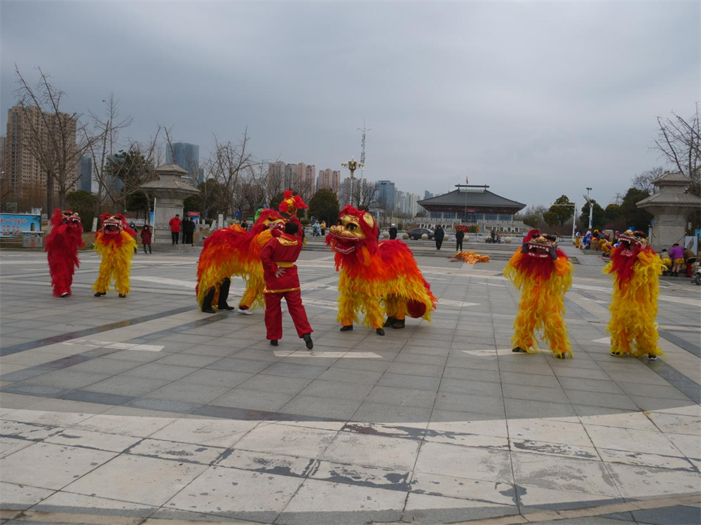 冬训形式接地气 欢天喜地闹元宵